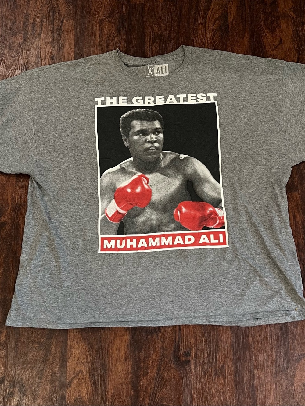 Muhammad Ali 'The Greatest' Short Sleeve Tee - Gray with Red Graphic
